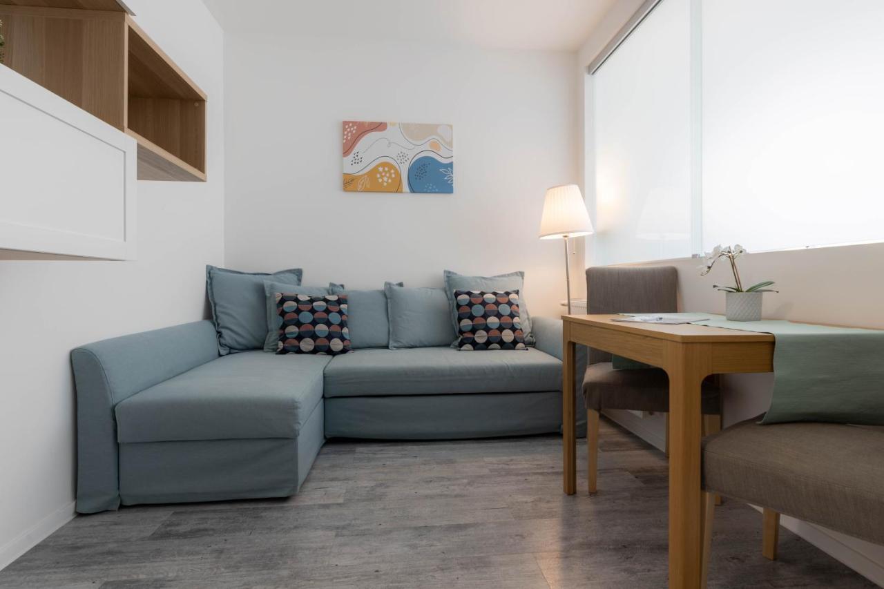 Roomstore Studio Apartments Егер Екстериор снимка