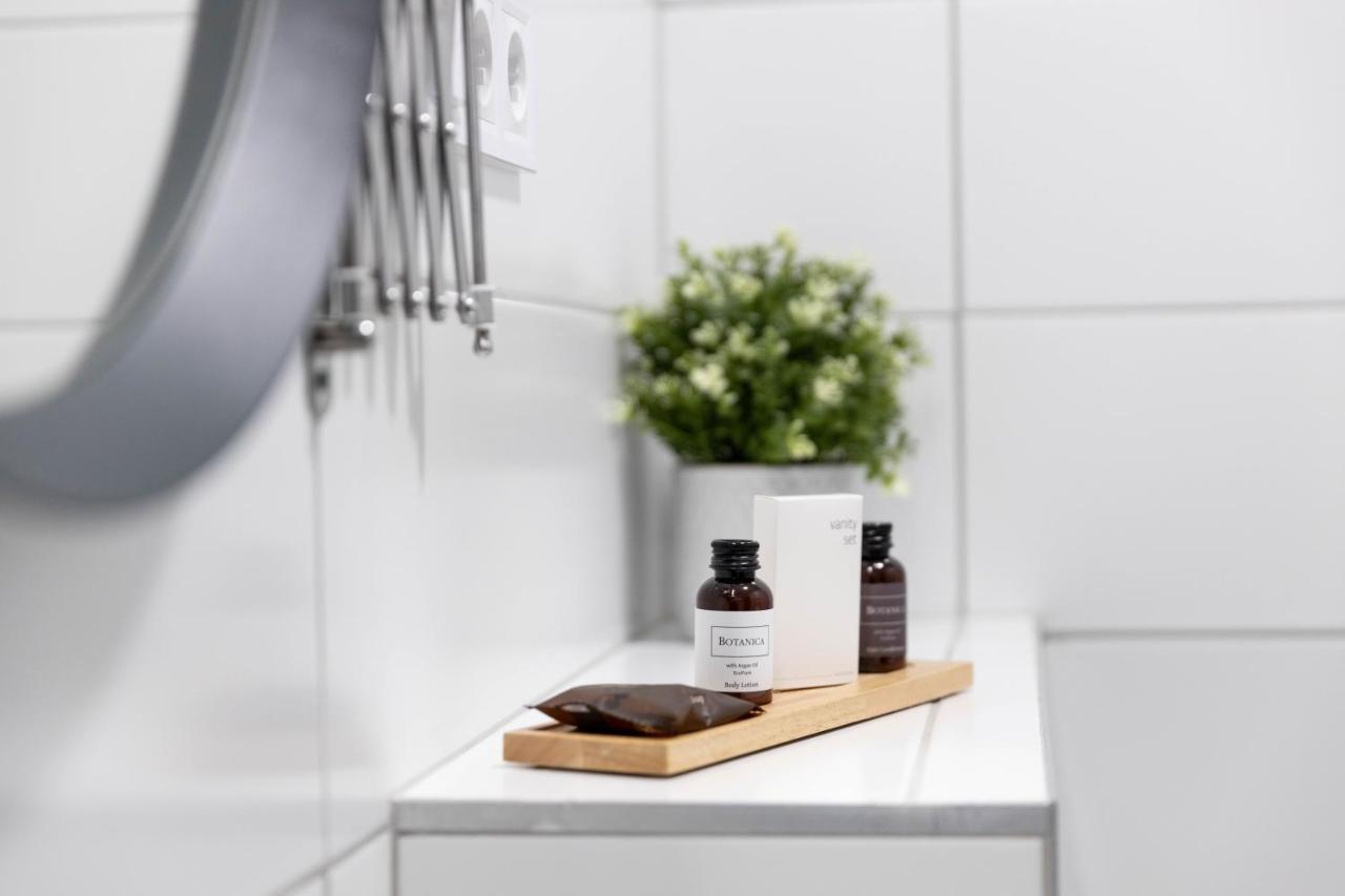 Roomstore Studio Apartments Егер Екстериор снимка